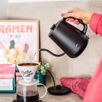 Uni Black, Kaffevåg